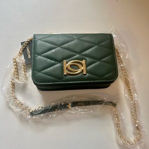 NWT Bebe Hunter Green Abigail Crossbody Purse With Gold Accents